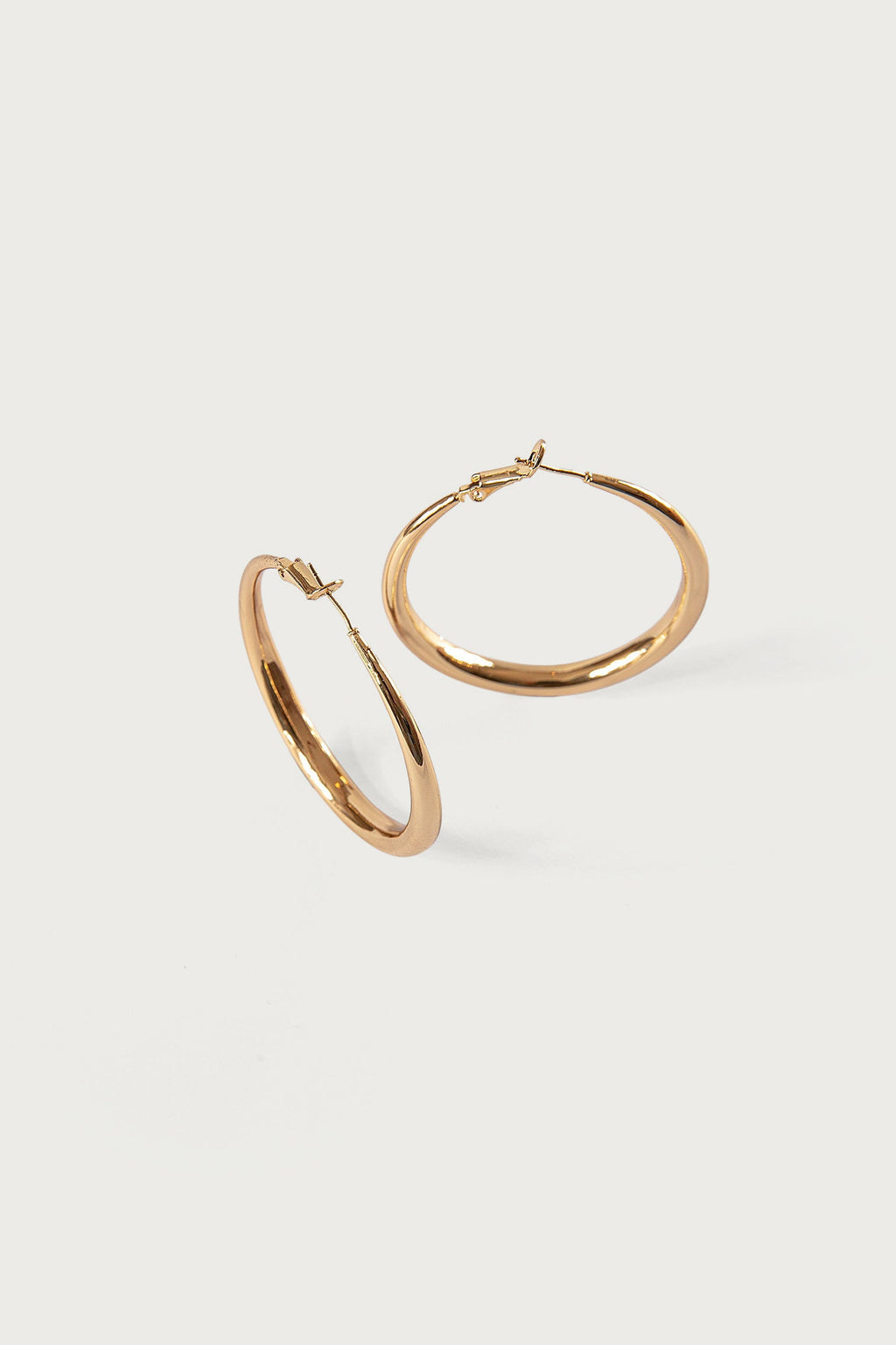 Diva Hoop Earrings