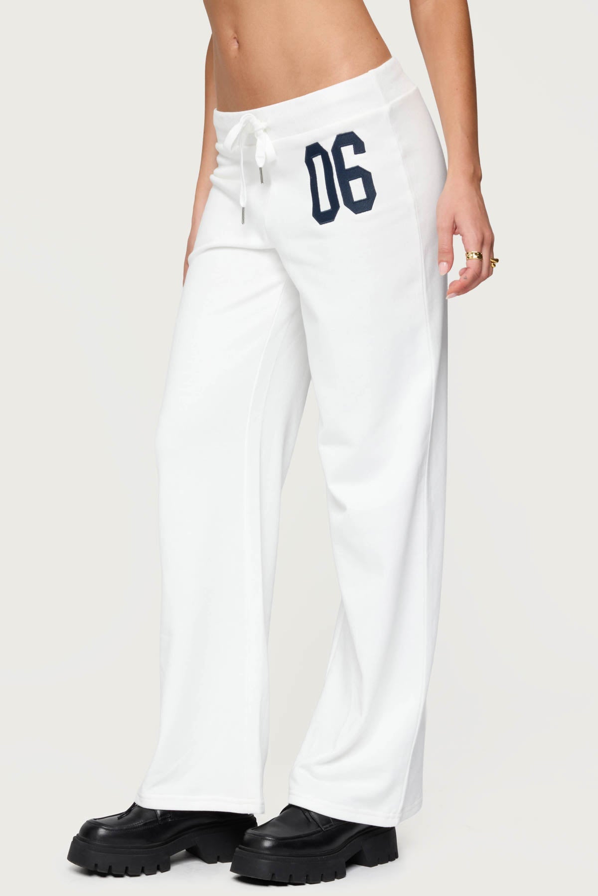 06 Joggers