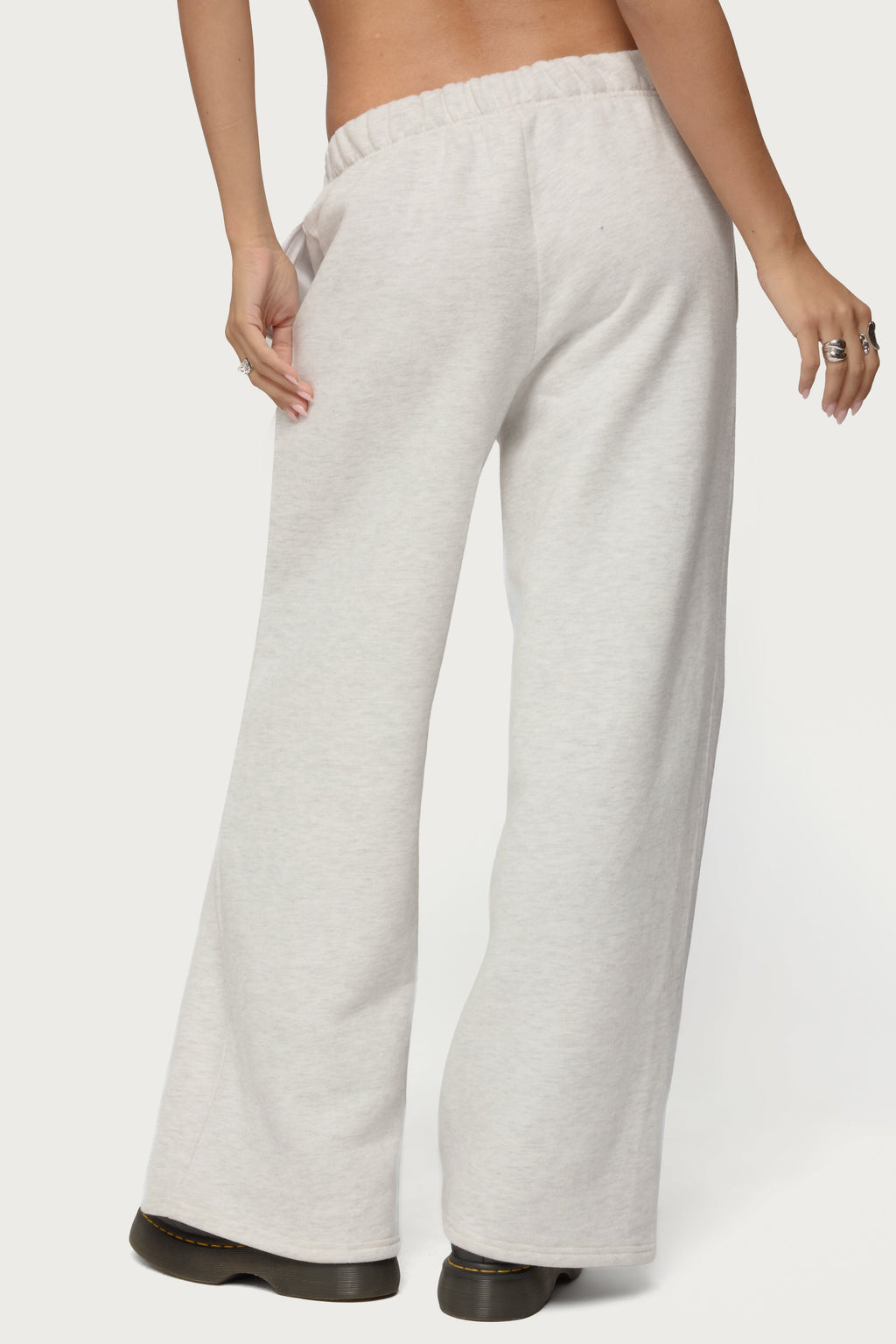 Basic Girl Wide Leg Edikted Joggers